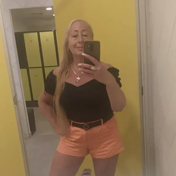 Lena B.